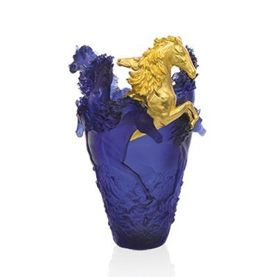 Magnum Vase mit 2 vergoldeten Pferdeköpfen, "Cavalcade", Gold & Blau