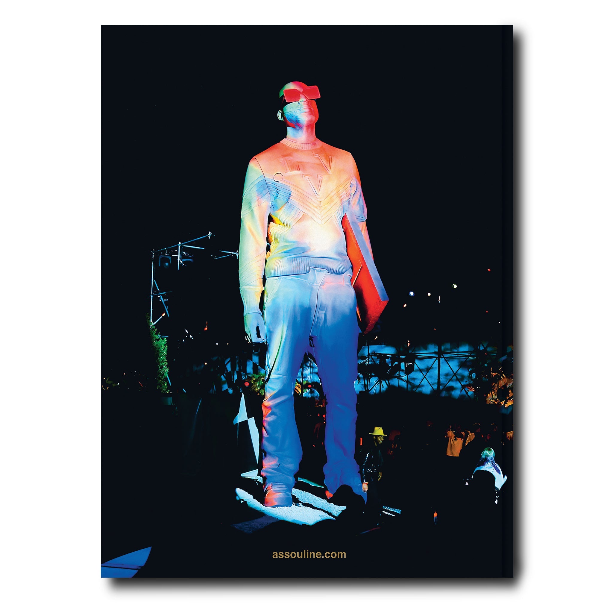 Louis Vuitton: Virgil Abloh (Classic Balloon Cover) - Assouline Coffee  Table Book: Madsen, Anders Christian: 9781649801838: : Books